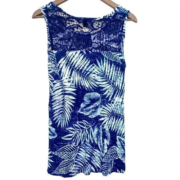 Cable & Gauge summer,  lightweight and airy tunic with lace cut out at the back - Picture 3 of 7